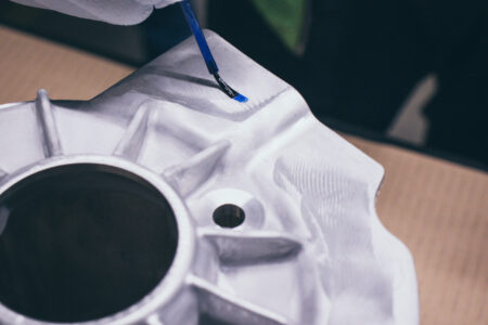 Aurel Chrastava - odmašťování kovových dílů